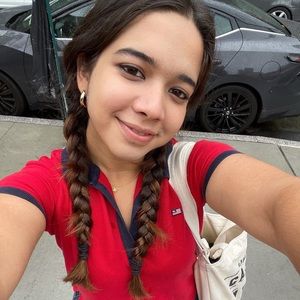 Meet your Posher, Saniya